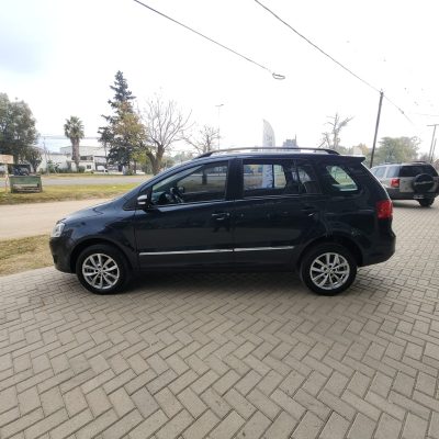 Volkswagen Suran 1.6 Highline C/Gnc