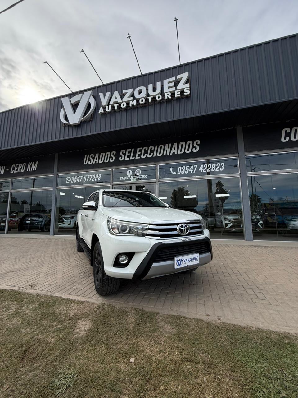 Toyota Hilux 2.8 Srx 4x4 At