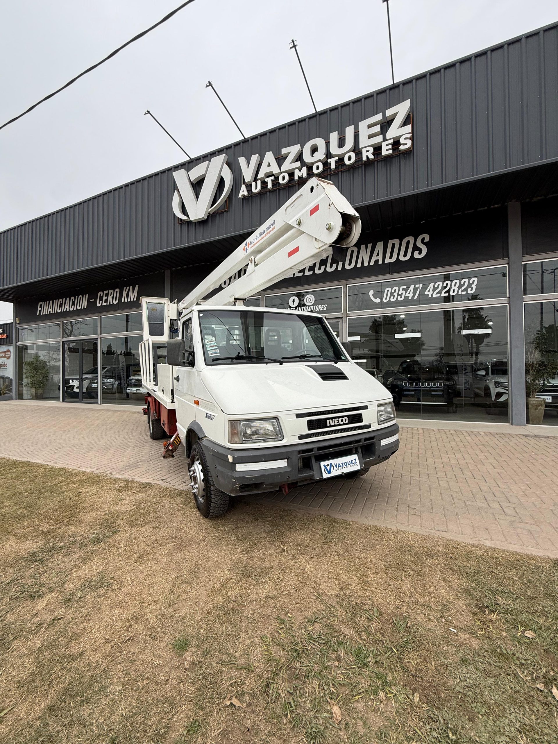 Iveco Daily 6012 Con Equipo Hidroelevador