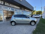 Fiat Palio 1.4 Attractive (21)