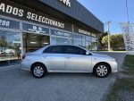 Toyota Corolla 1.8 Xli Mt CGnc (2)