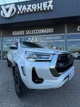Toyota Hilux 2.8 Srx 204 Cv 4×4 At (9)