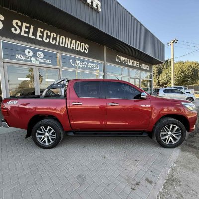 Toyota Hilux 2.8 Srx 4×4 At